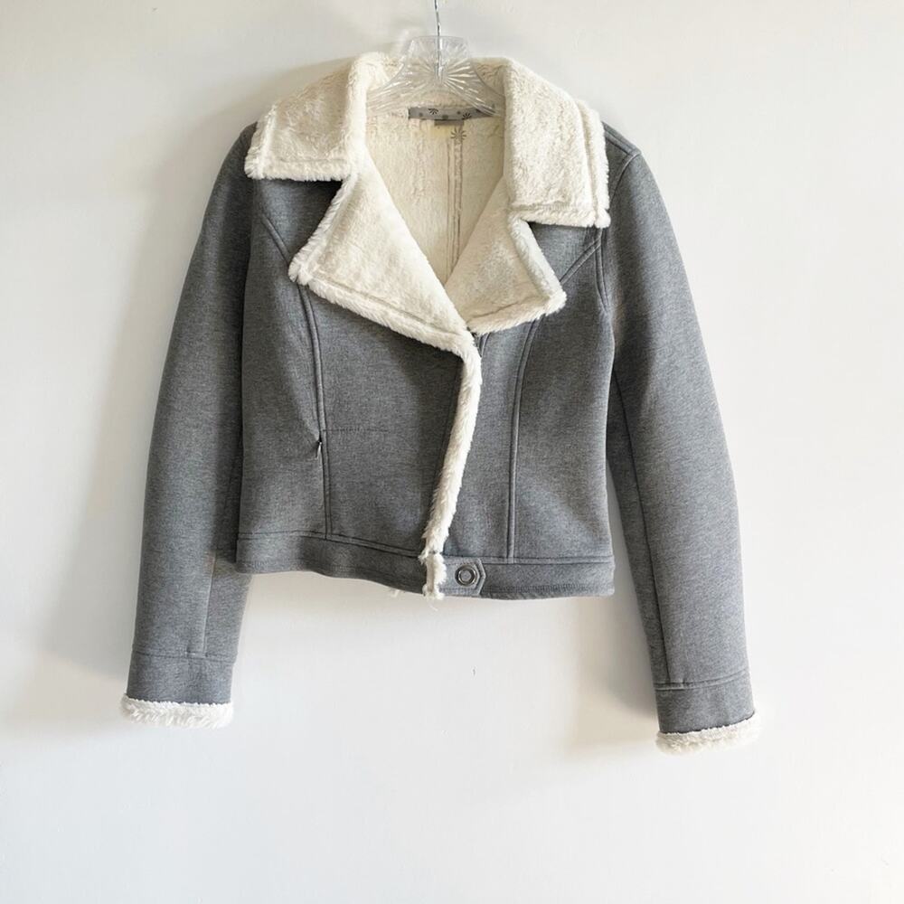 Athleta 2 in 1 Convertible Faux Fur Moto Jacket - Picture 4 of 12